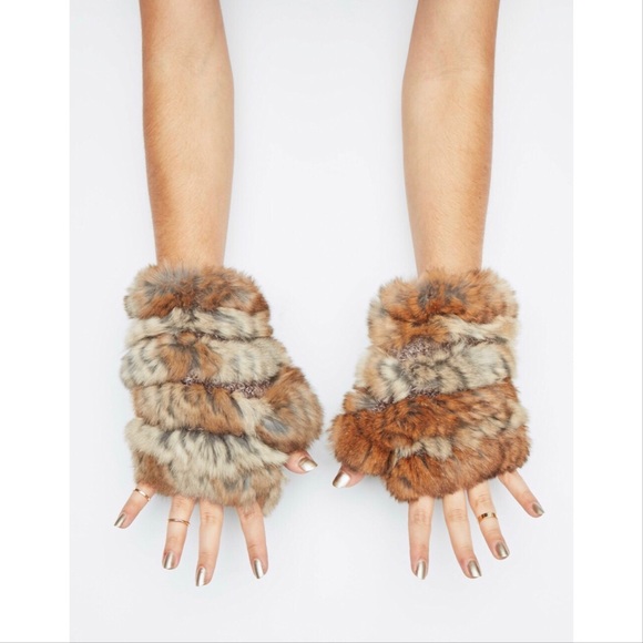 jocelyn fingerless fur gloves